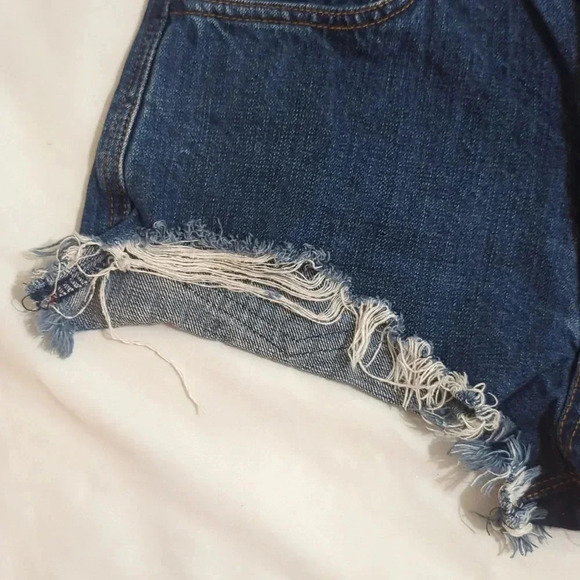 Free People Logan Denim Shorts, Color Rinse Wash Size 27 - Picture 8 of 16